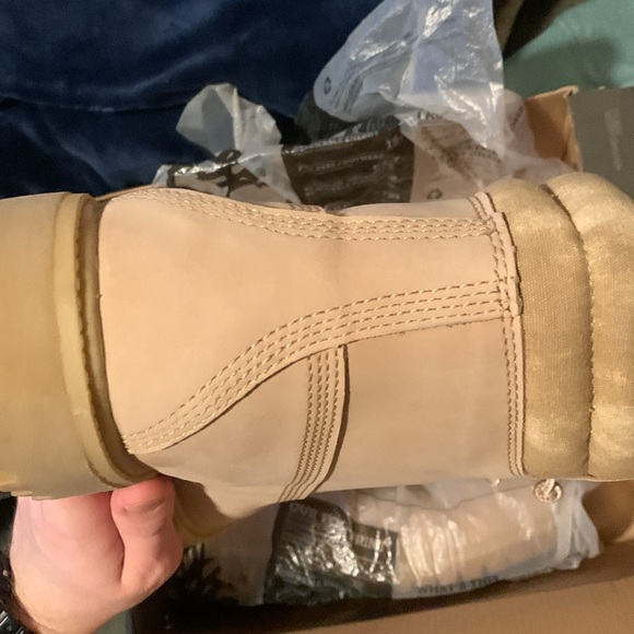 Timberland light brown with brown/white laces and ortholite soles! - Picture 9 of 14